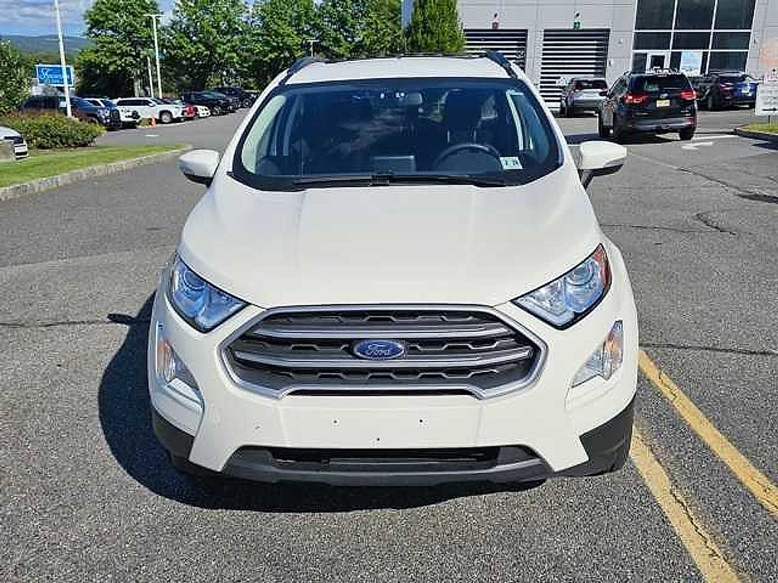 2022 Ford EcoSport SE photo 2