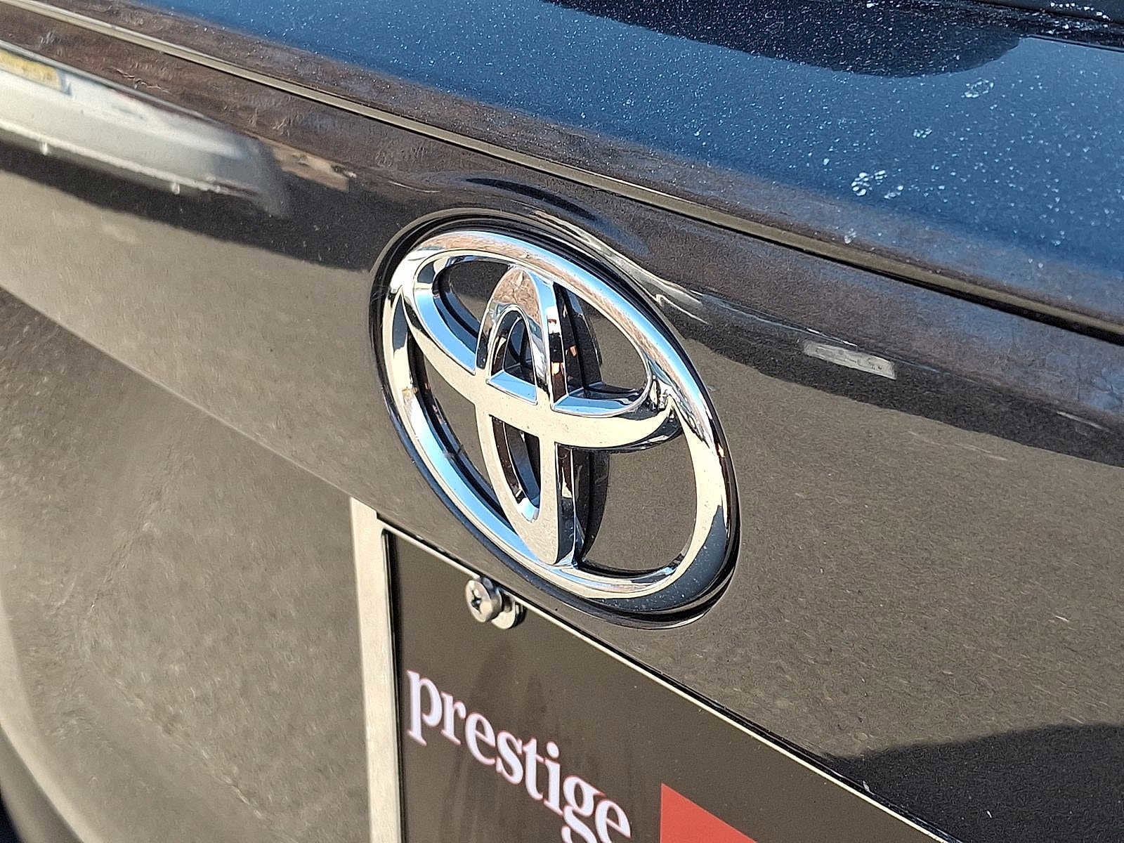 Thumbnail: 2025 Toyota RAV4 - 25