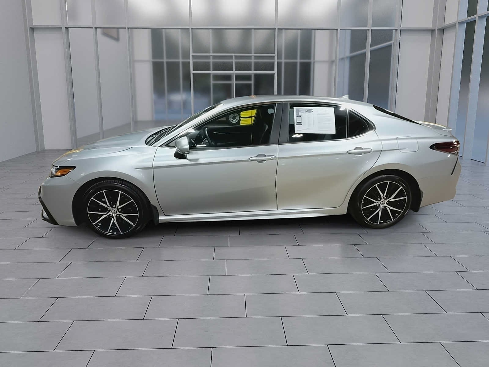 Thumbnail: 2023 Toyota Camry - 5