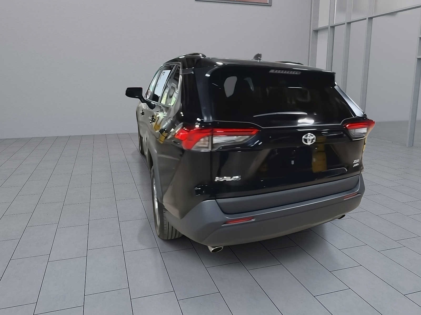Thumbnail: 2025 Toyota RAV4 - 7