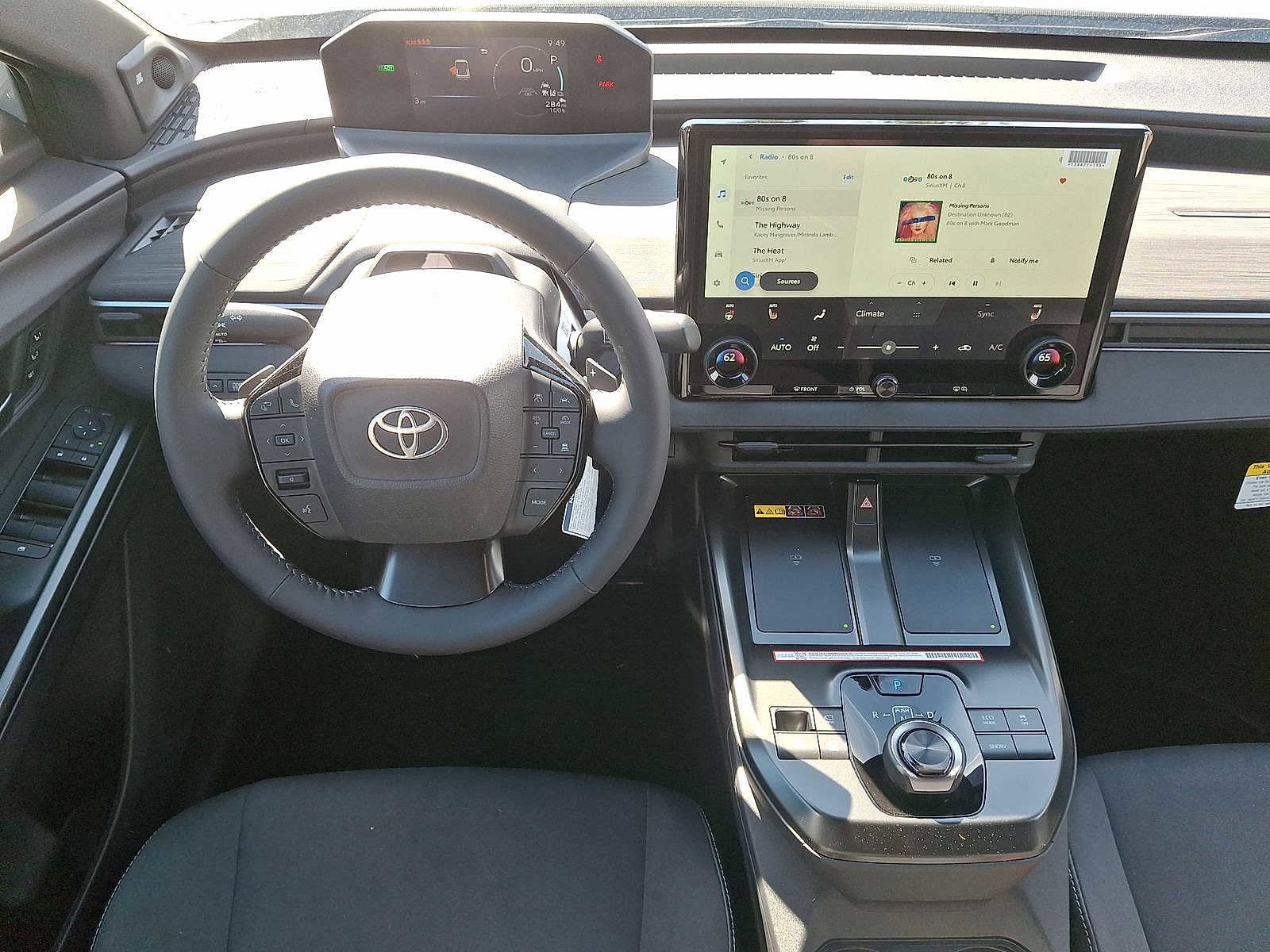 Thumbnail: 2026 Toyota C-HR - 10