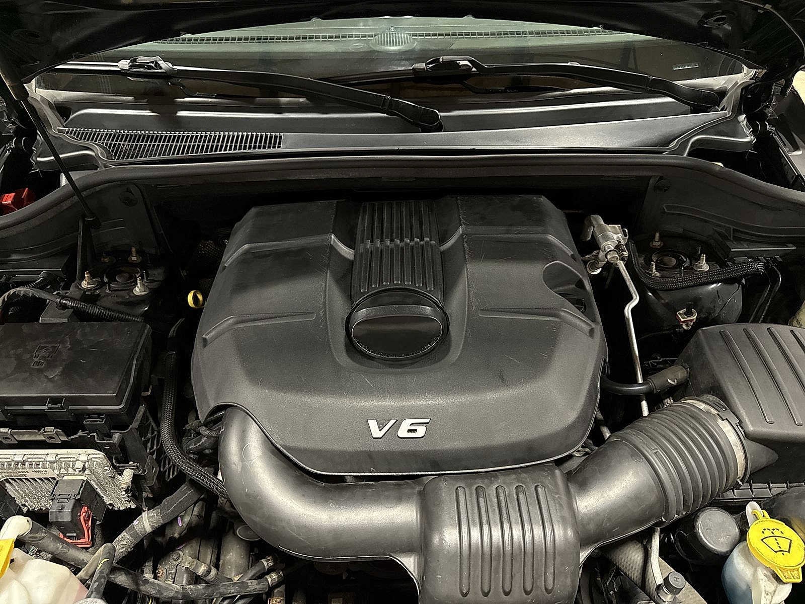 Thumbnail: 2015 Jeep Grand Cherokee - 12