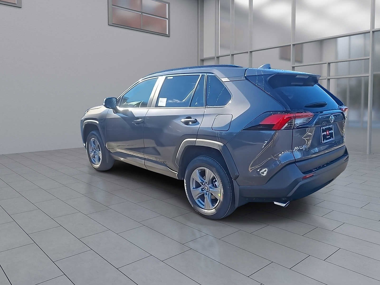 Thumbnail: 2025 Toyota RAV4 - 9