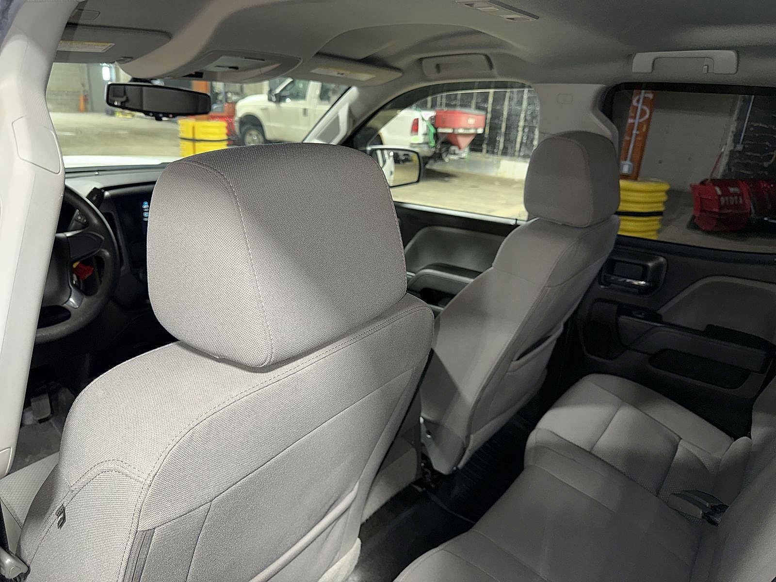 Thumbnail: 2018 Chevrolet Silverado 1500 - 25