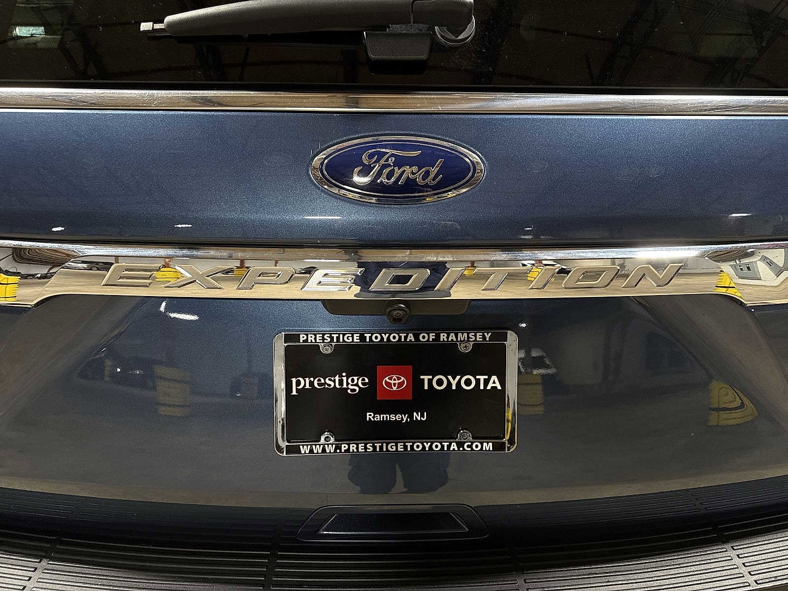 Thumbnail: 2018 Ford Expedition - 28