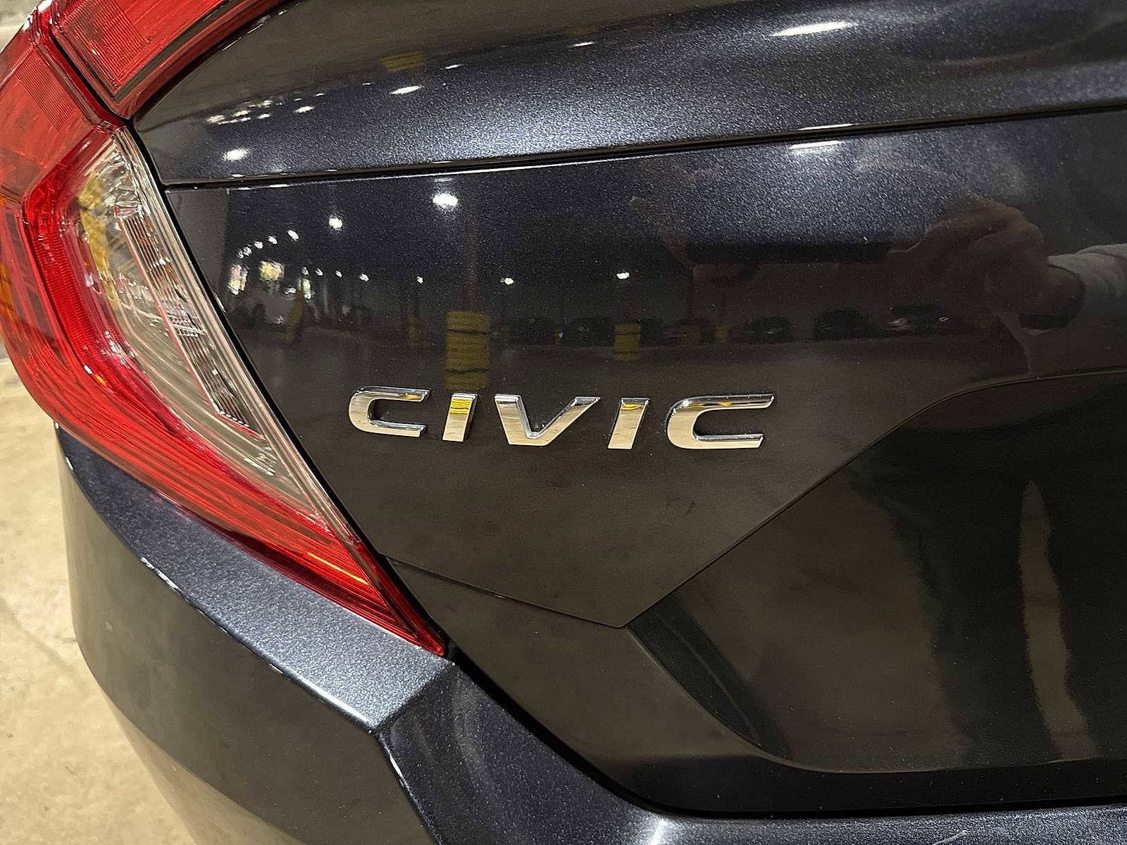 Thumbnail: 2017 Honda Civic - 26