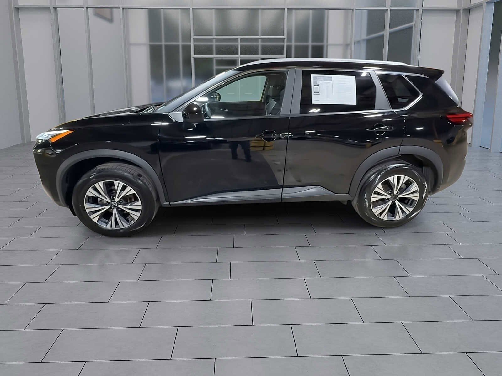 Thumbnail: 2023 Nissan Rogue - 5