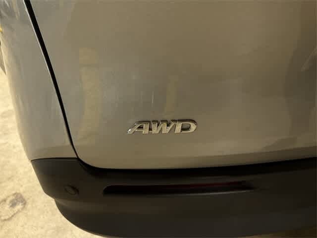 Thumbnail: 2022 Toyota Sienna - 29