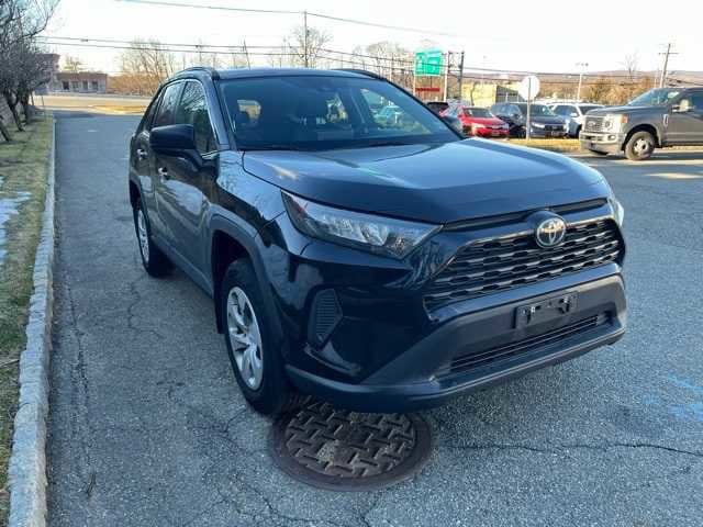 Thumbnail: 2021 Toyota RAV4 - 3