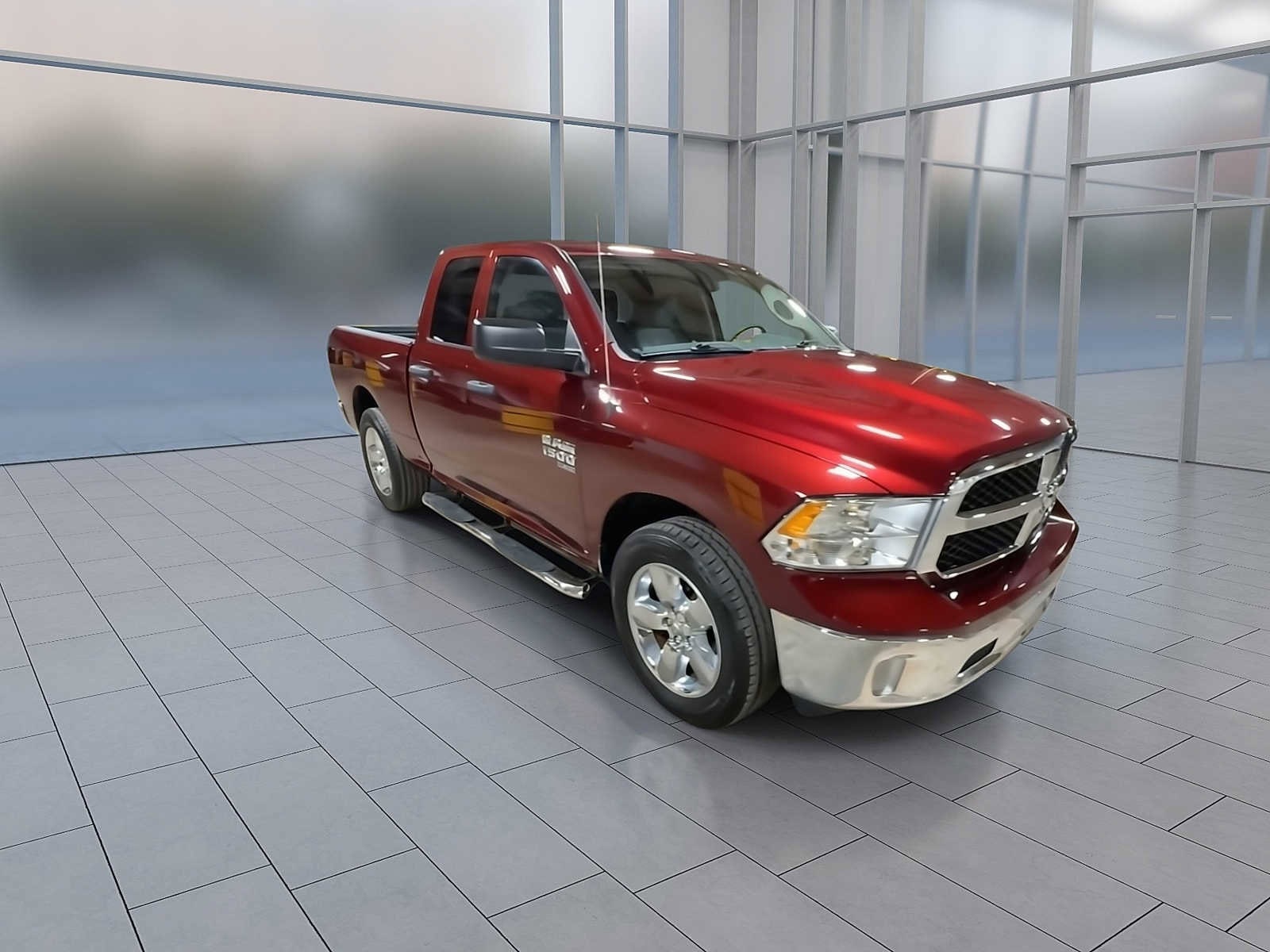 Thumbnail: 2019 RAM 1500 Classic - 2