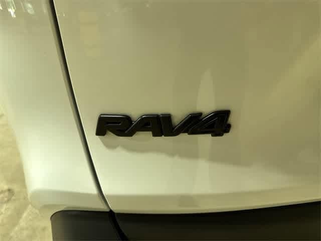 Thumbnail: 2023 Toyota RAV4 - 25