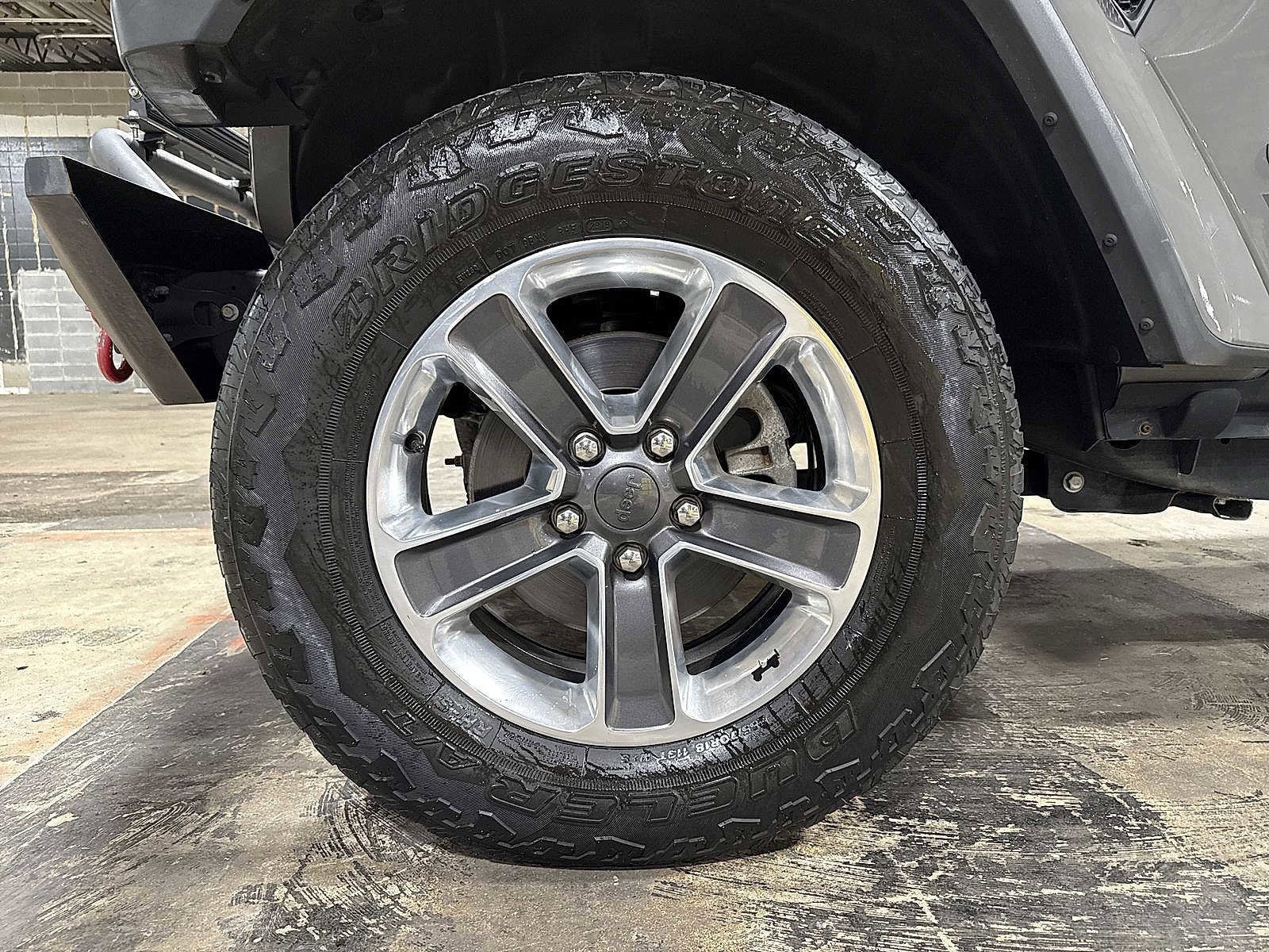 Thumbnail: 2020 Jeep Wrangler - 10