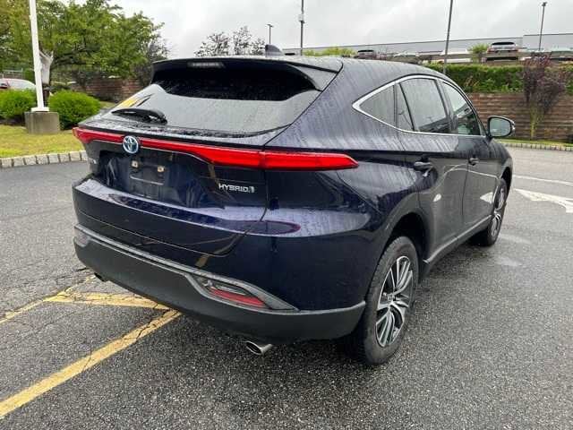 Thumbnail: 2022 Toyota Venza - 4