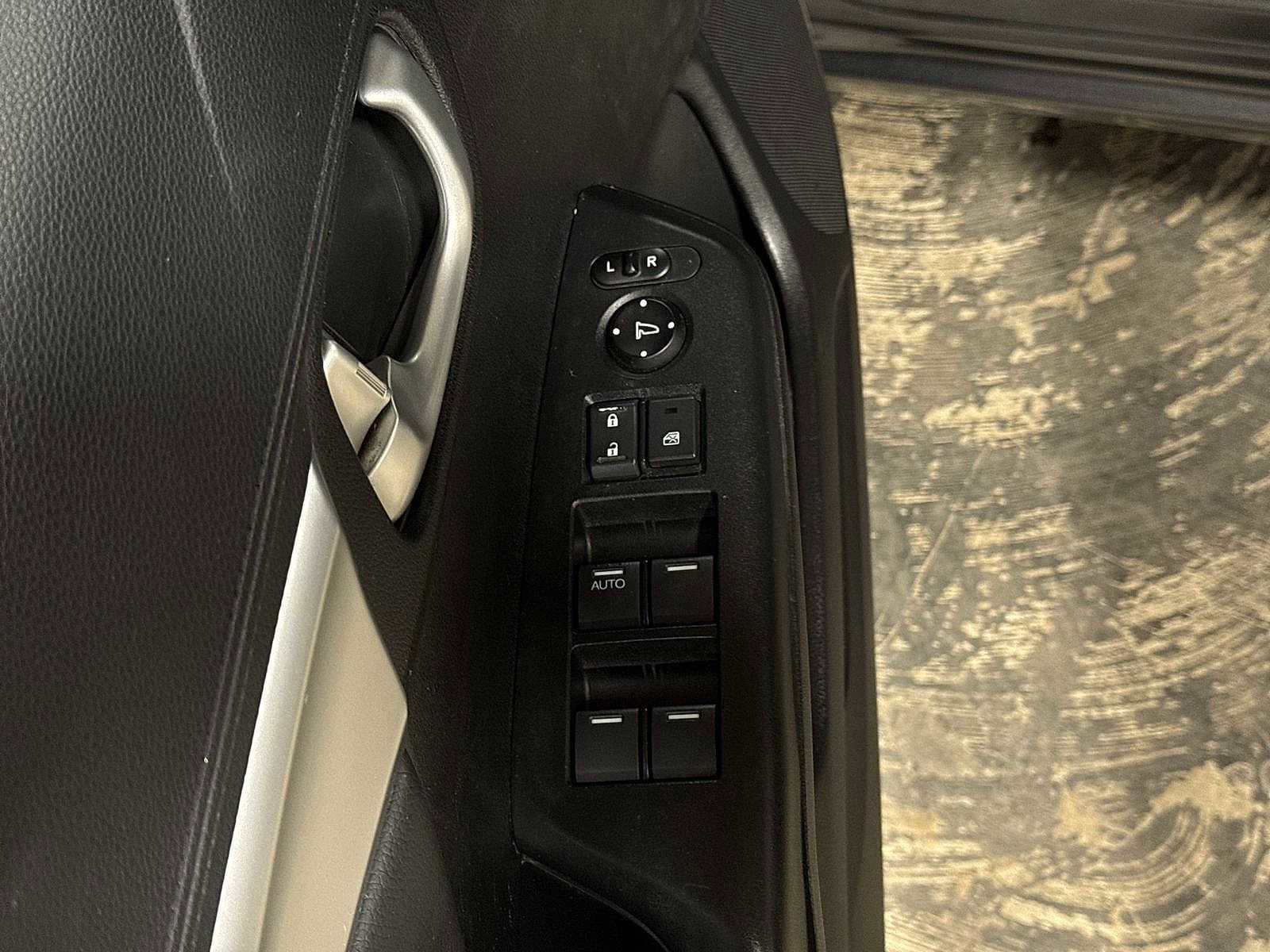Thumbnail: 2013 Honda Civic - 23