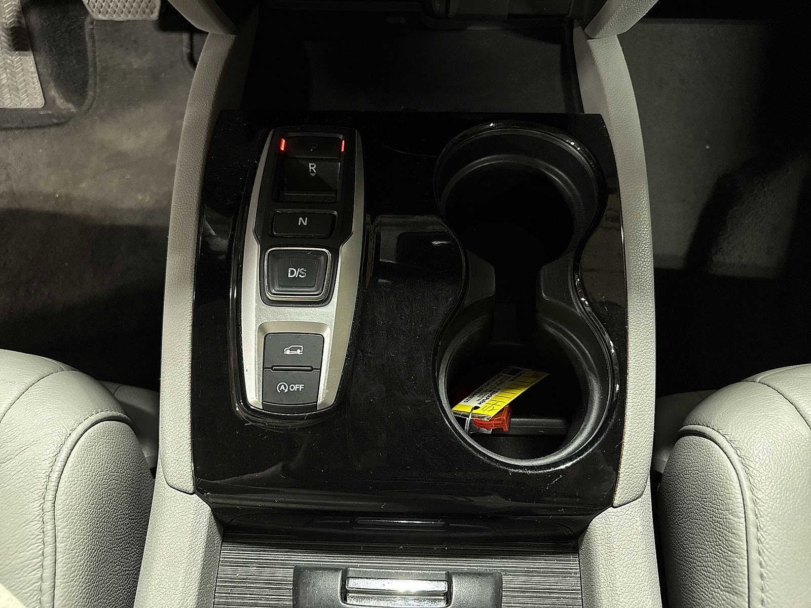 Thumbnail: 2016 Honda Pilot - 33