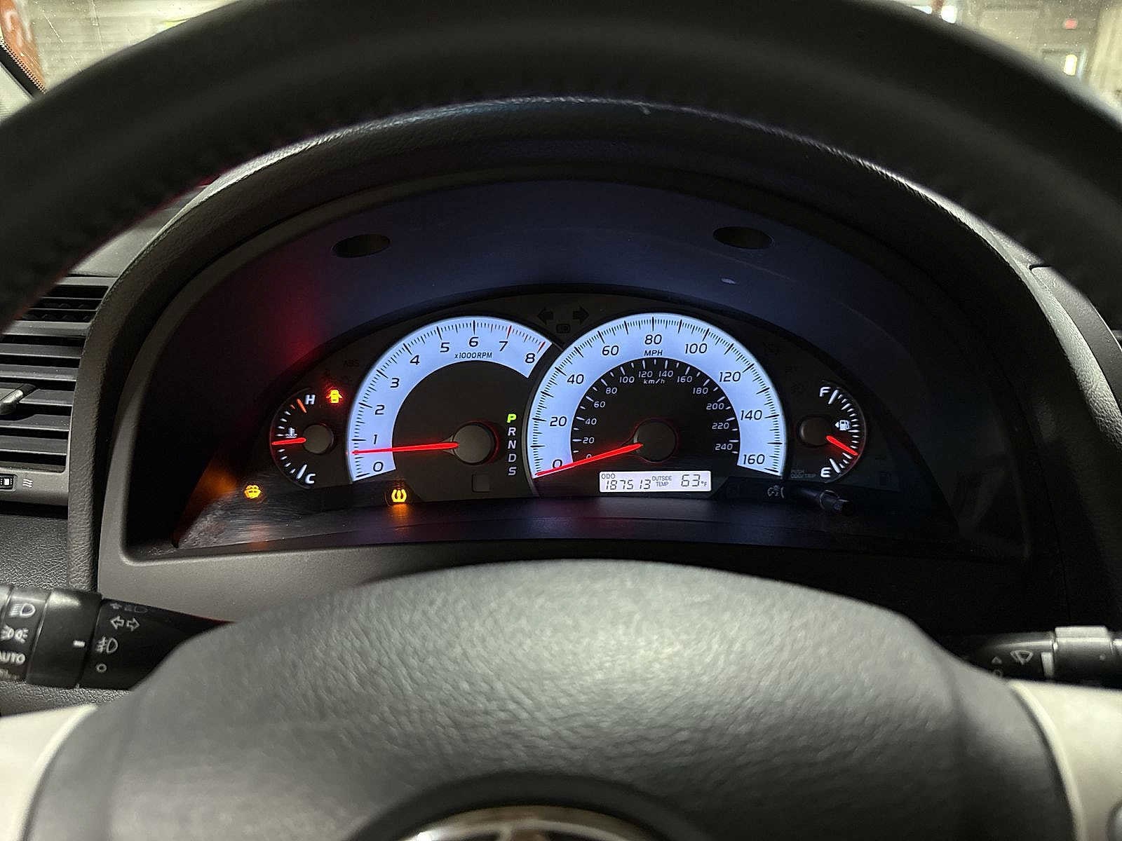 Thumbnail: 2011 Toyota Camry - 29