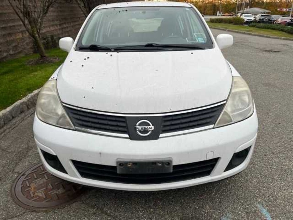 Used 2009 Nissan Versa 1.8S Hatchback