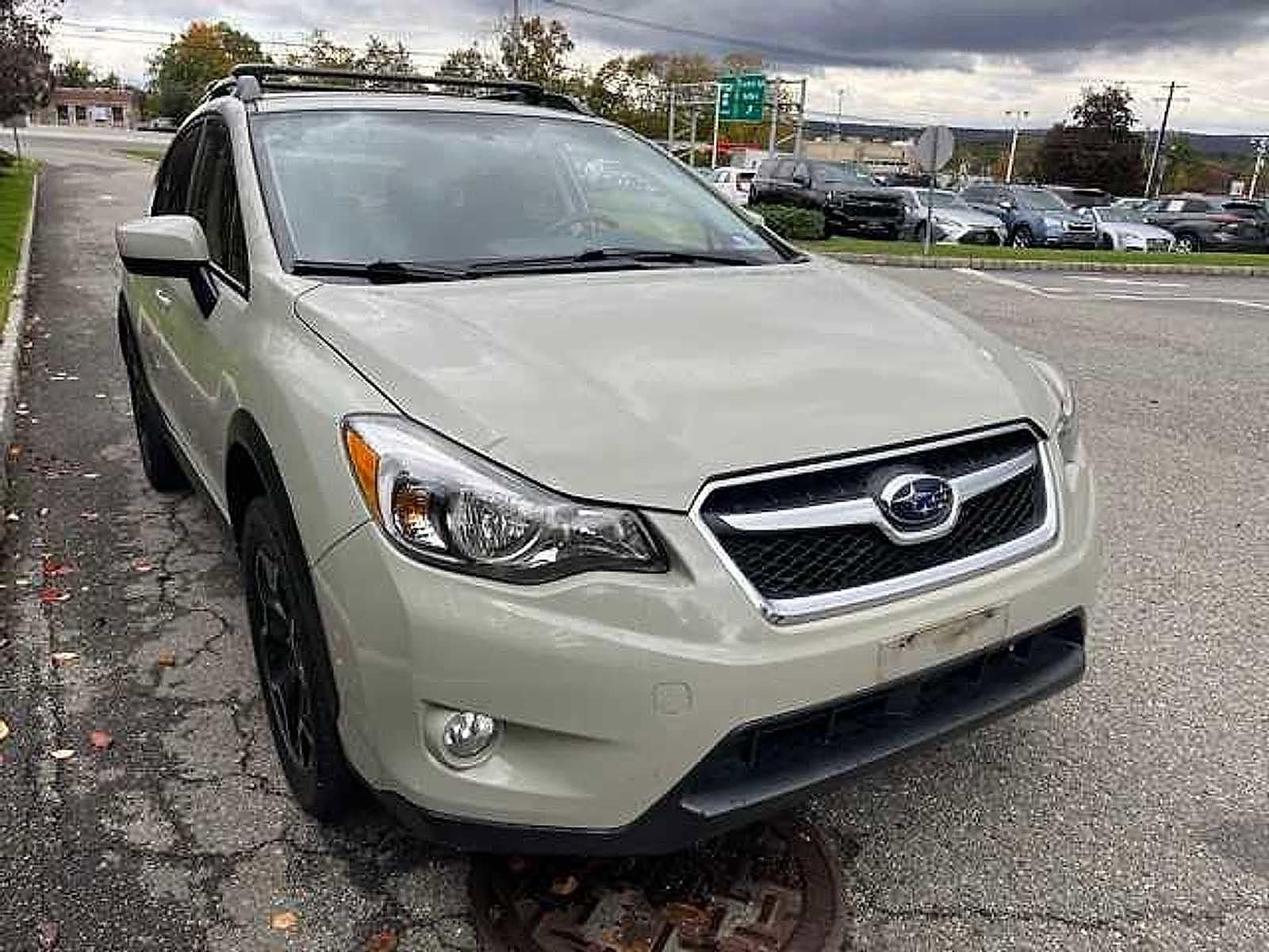 Thumbnail: 2015 Subaru XV Crosstrek - 3