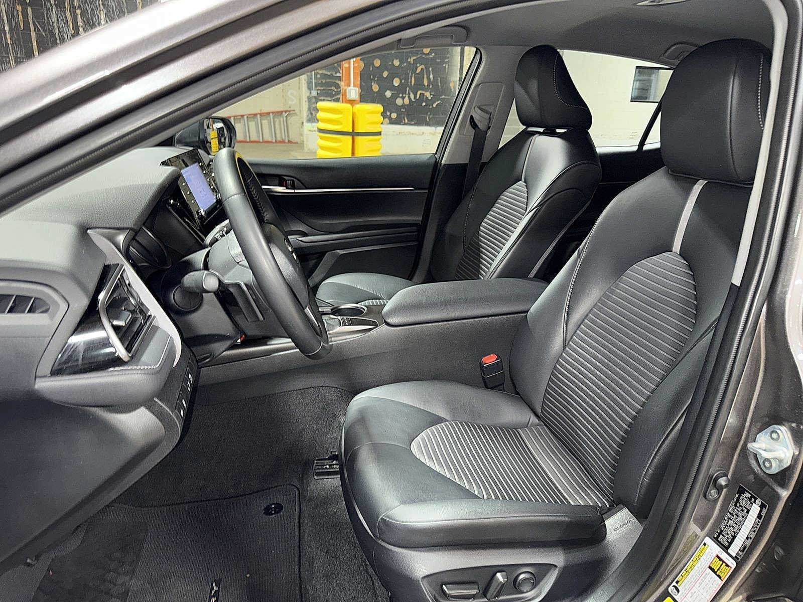 Thumbnail: 2023 Toyota Camry - 15