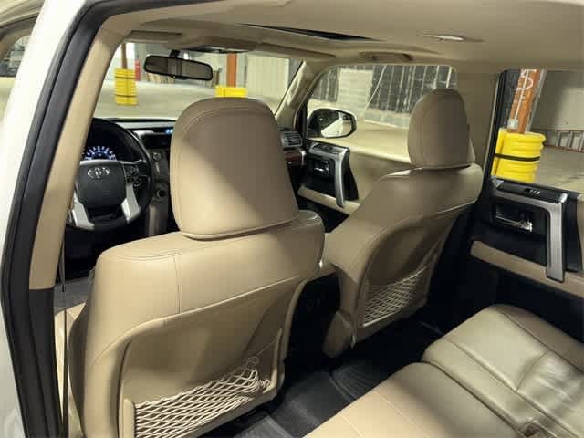 Thumbnail: 2014 Toyota 4Runner - 29
