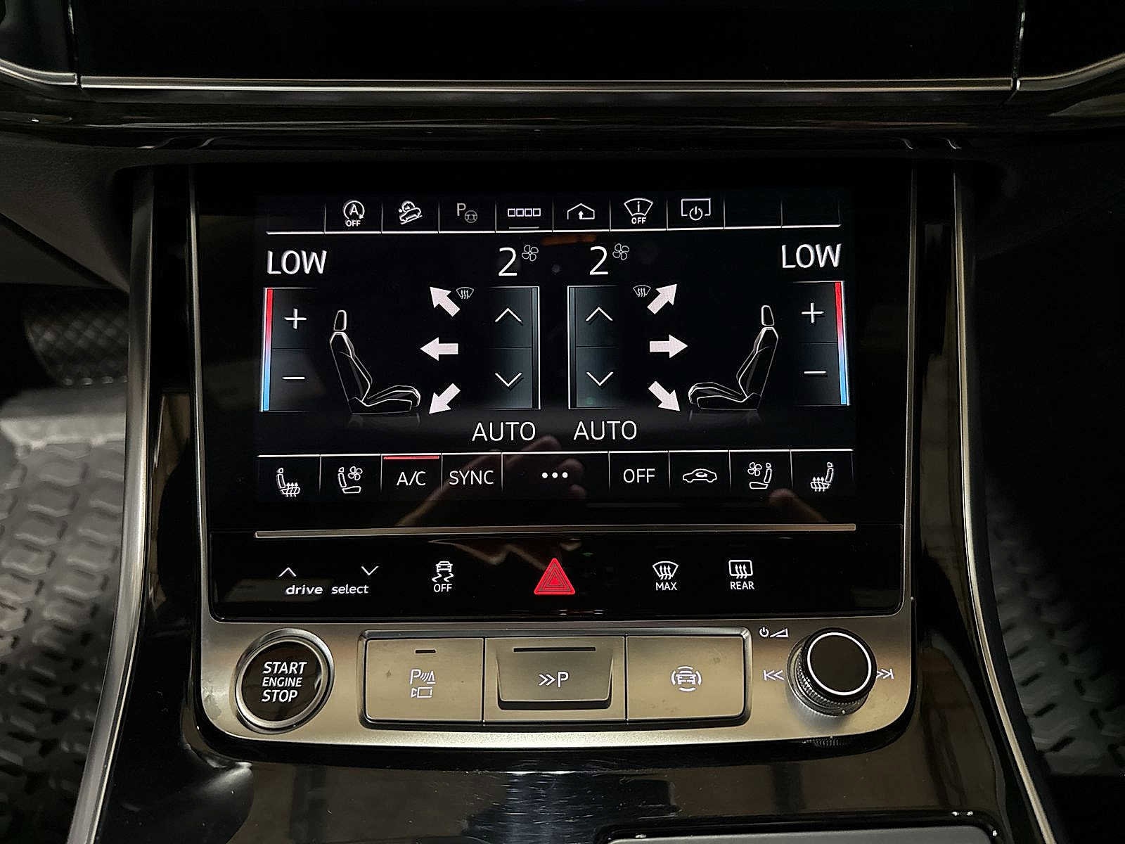 Thumbnail: 2025 Audi Q7 - 23