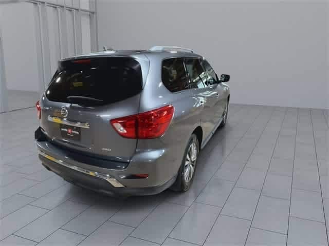 Thumbnail: 2019 Nissan Pathfinder - 8