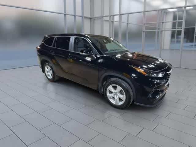 Thumbnail: 2024 Toyota Highlander - 2