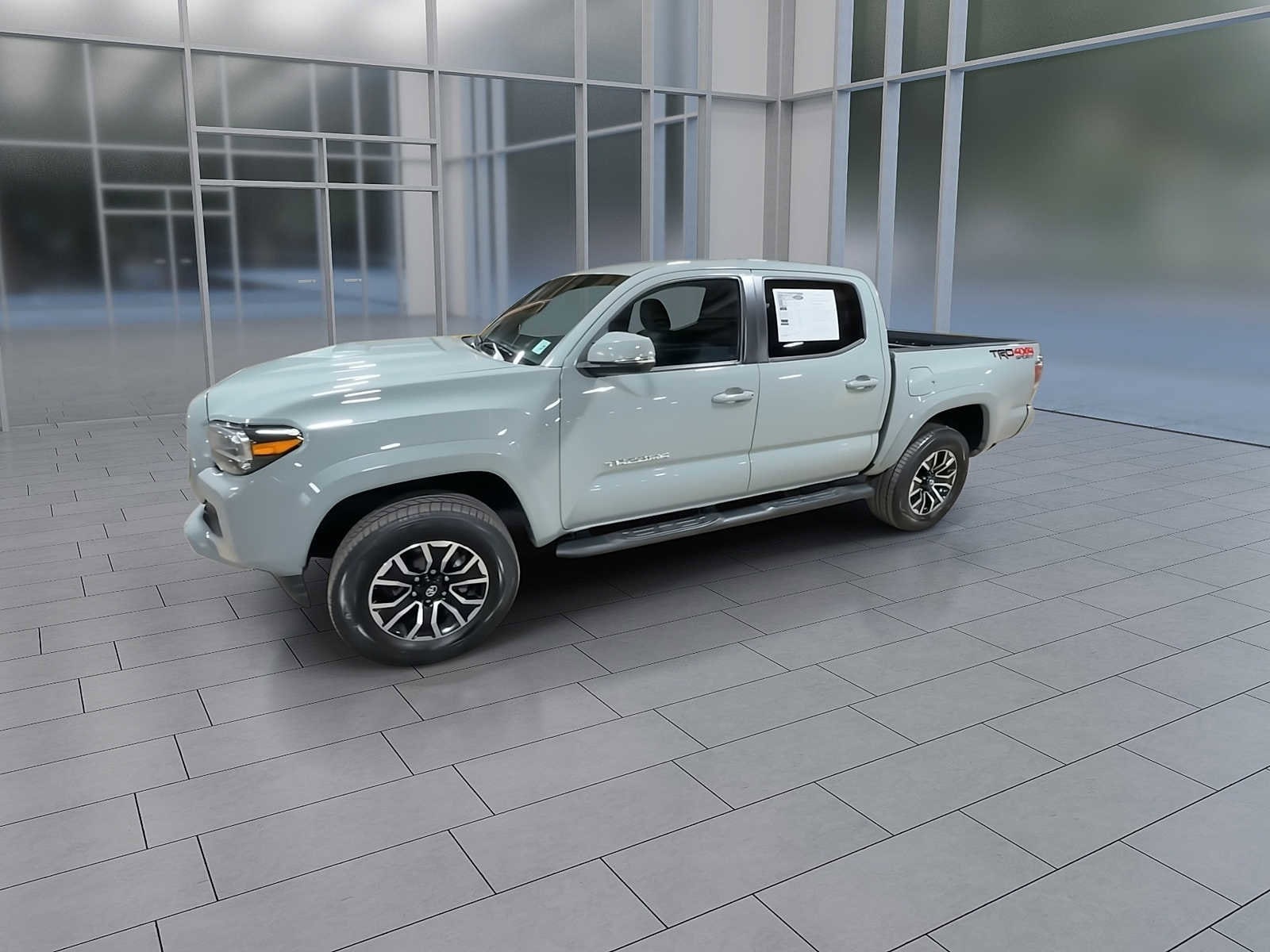 Thumbnail: 2022 Toyota Tacoma - 4