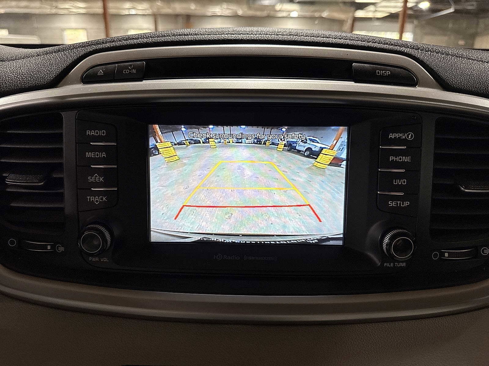 Thumbnail: 2018 Kia Sorento - 25