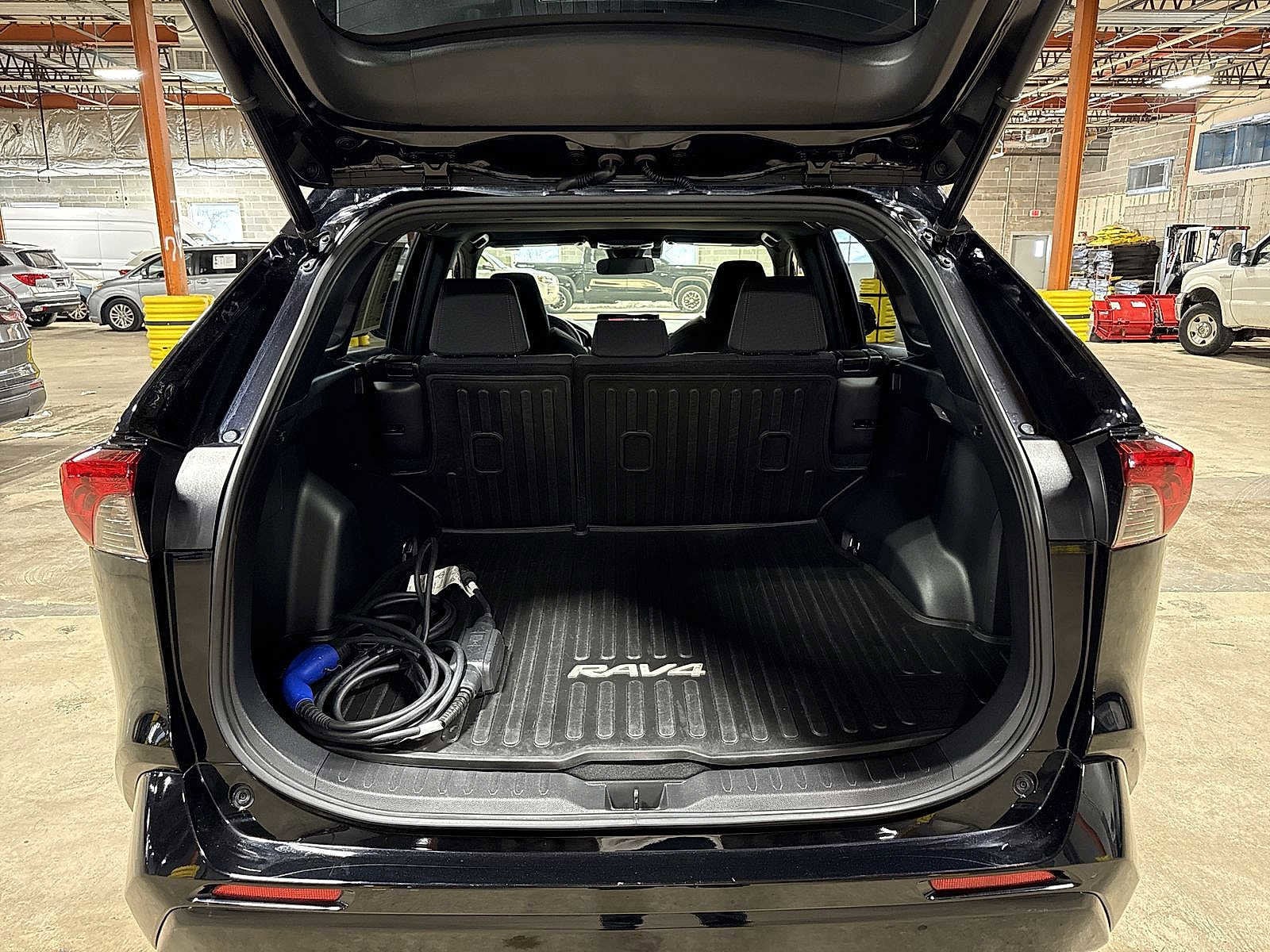 Thumbnail: 2021 Toyota RAV4 - 11