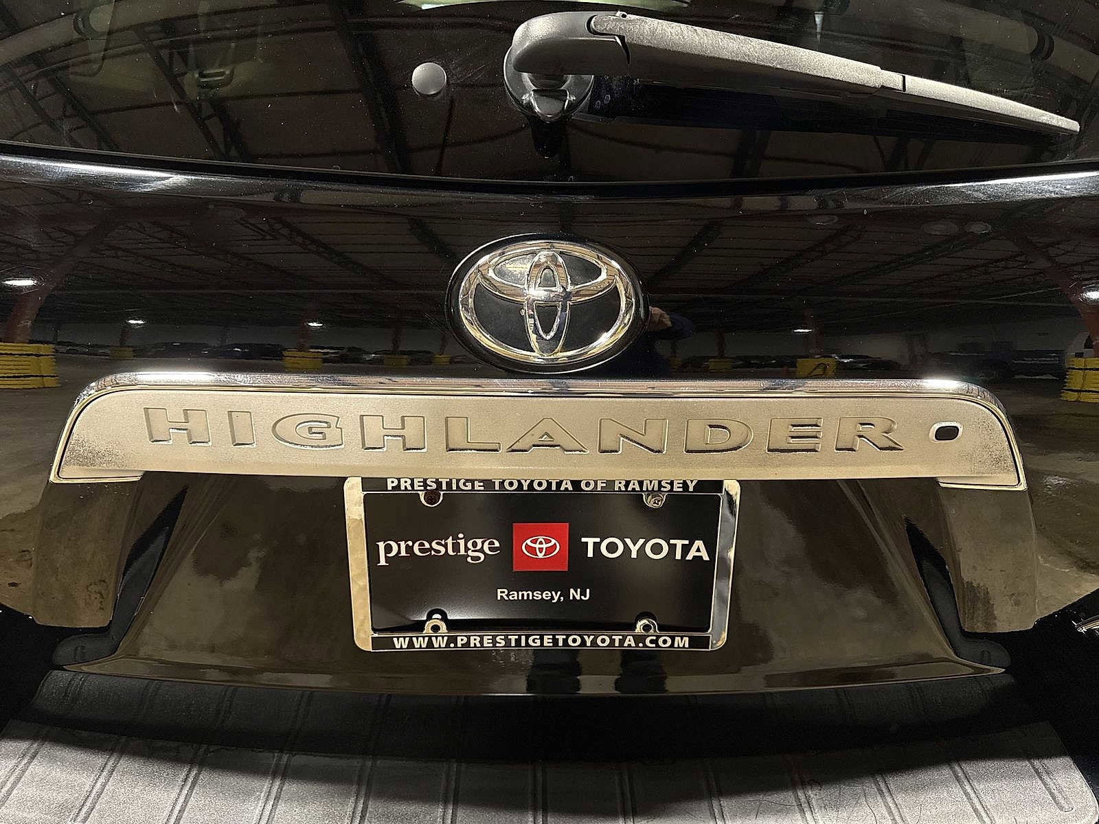 Thumbnail: 2008 Toyota Highlander - 29