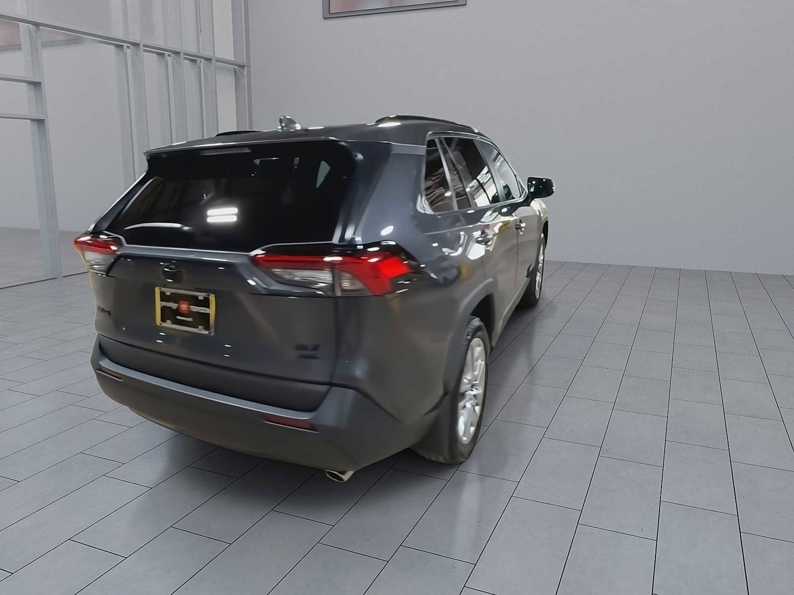 Thumbnail: 2023 Toyota RAV4 - 8