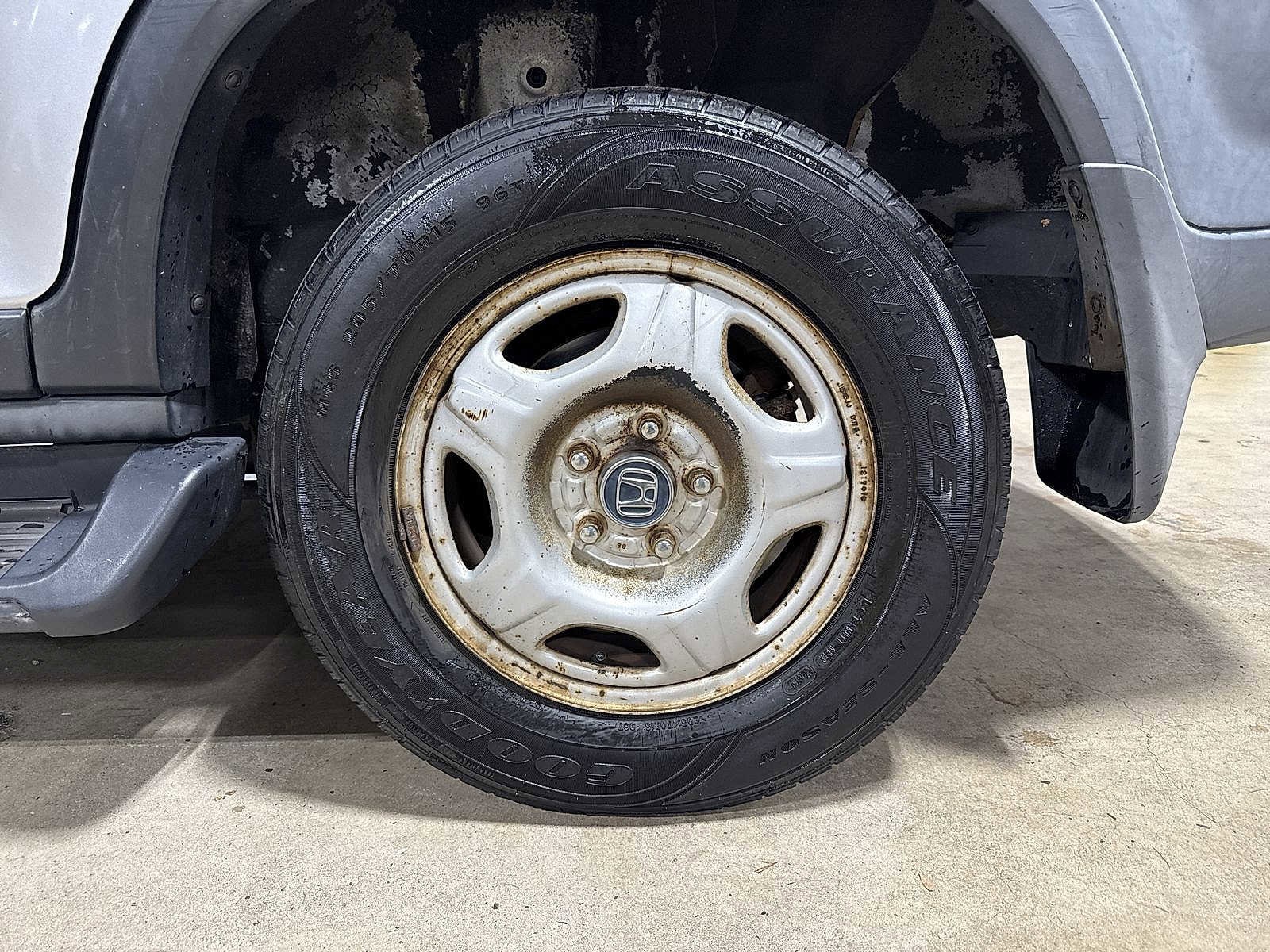 Thumbnail: 2002 Honda CR-V - 10