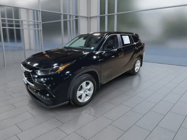 Thumbnail: 2024 Toyota Highlander - 4