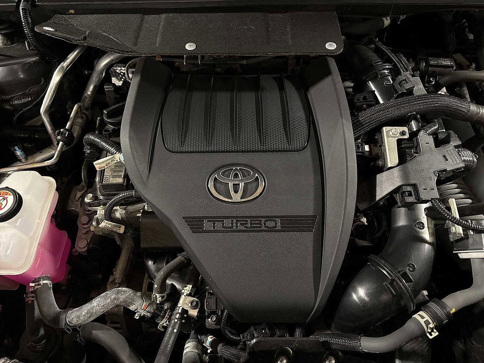 Thumbnail: 2023 Toyota Highlander - 12