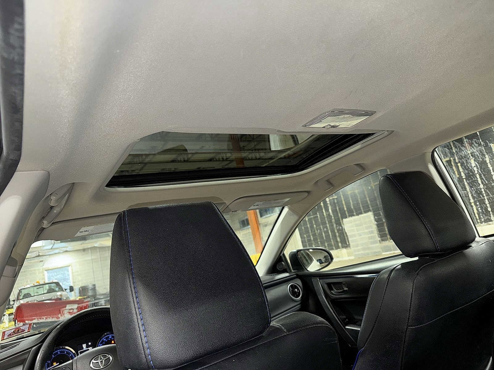 Thumbnail: 2017 Toyota Corolla - 25