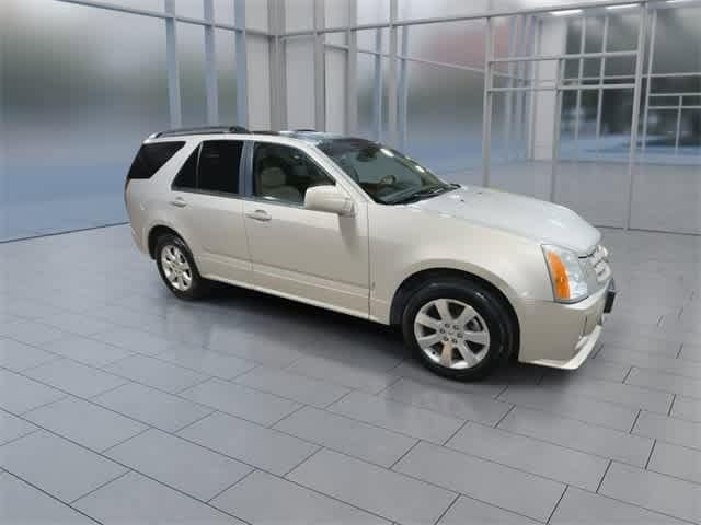 Thumbnail: 2009 Cadillac SRX - 2