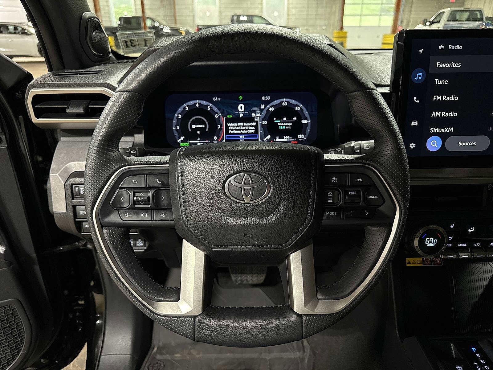 Thumbnail: 2025 Toyota 4Runner - 18