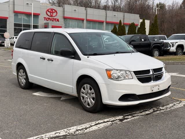 Thumbnail: 2019 Dodge Grand Caravan - 3
