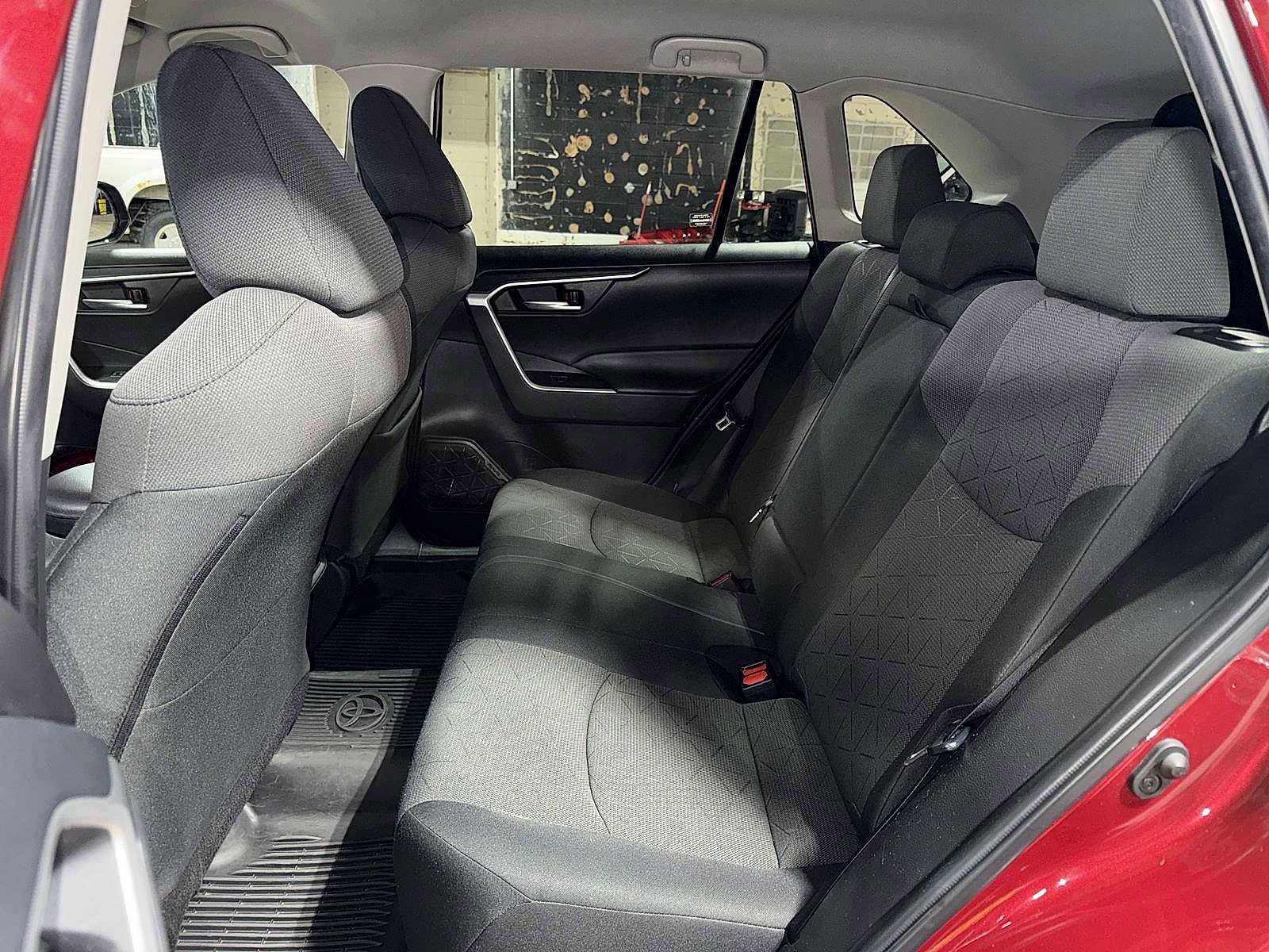 Thumbnail: 2023 Toyota RAV4 - 16