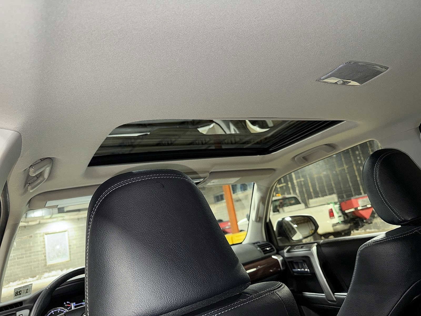 Thumbnail: 2023 Toyota 4Runner - 25