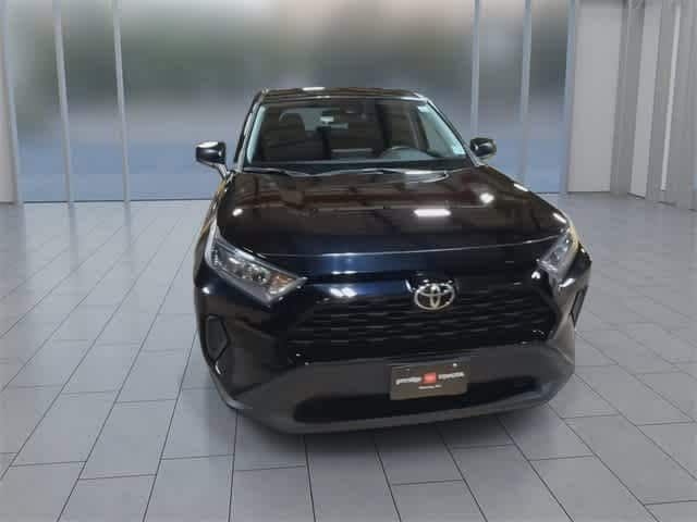 Thumbnail: 2022 Toyota RAV4 - 3