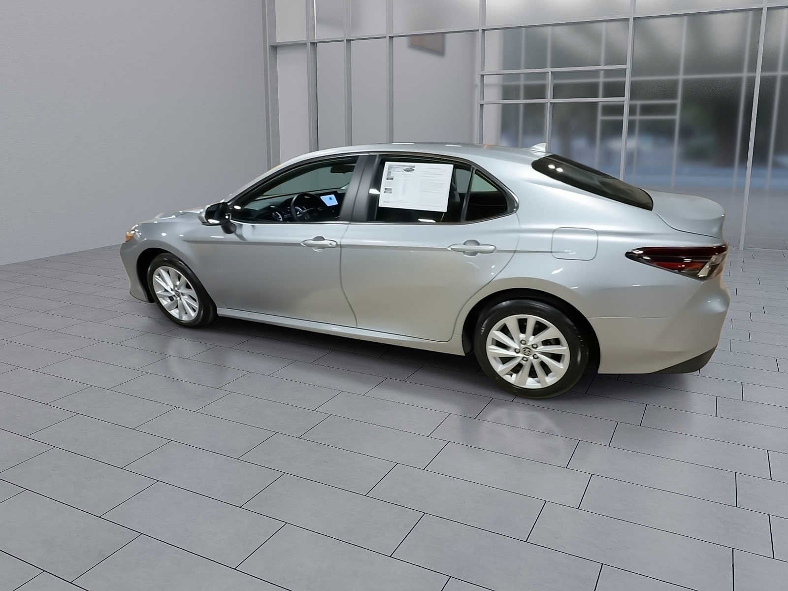 Thumbnail: 2023 Toyota Camry - 6