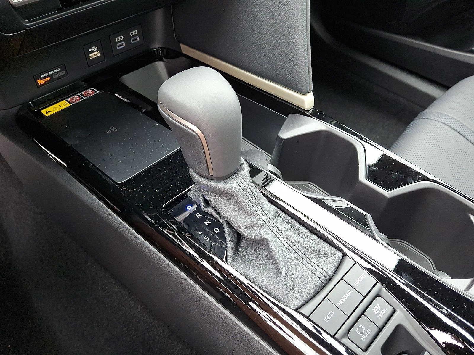 Thumbnail: 2026 Toyota Camry - 15