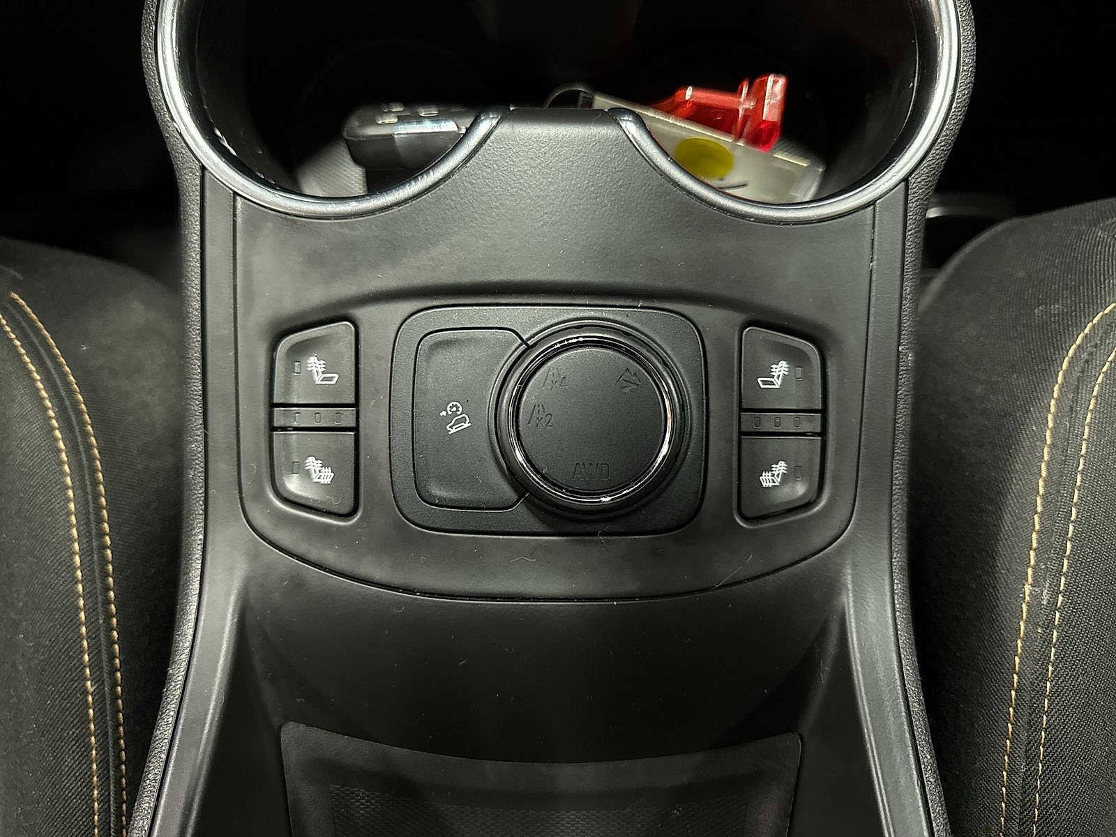 Thumbnail: 2018 GMC Terrain - 31