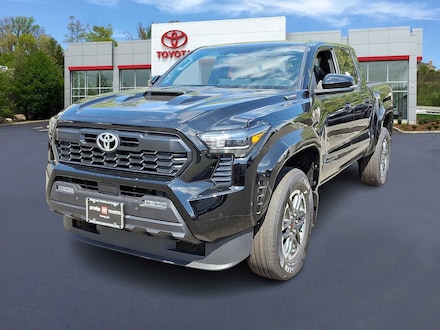 2025 Toyota Tacoma i-FORCE MAX TRD Sport 4X4 DOUBLE CAB HV