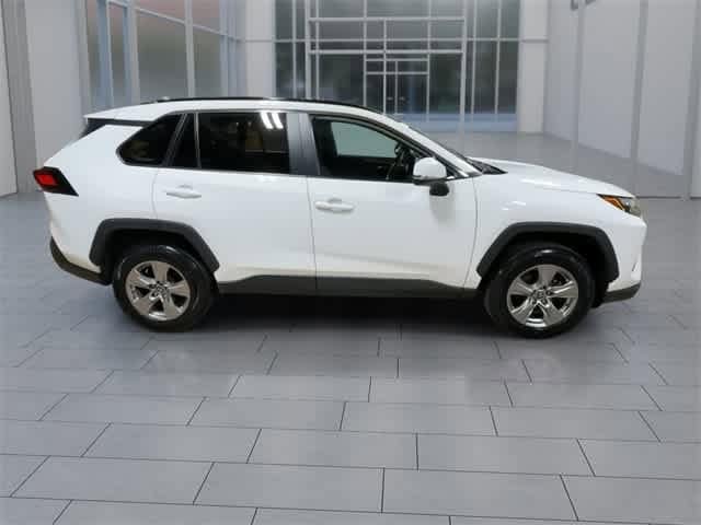 2023 Toyota RAV4 XLE 9