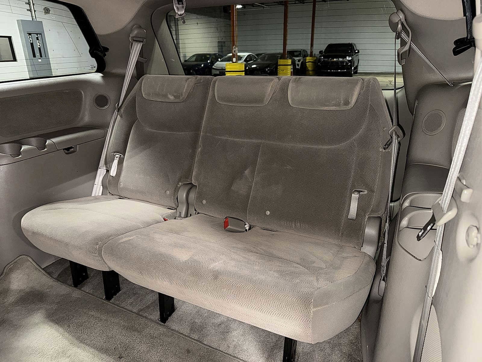 Thumbnail: 2007 Toyota Sienna - 18