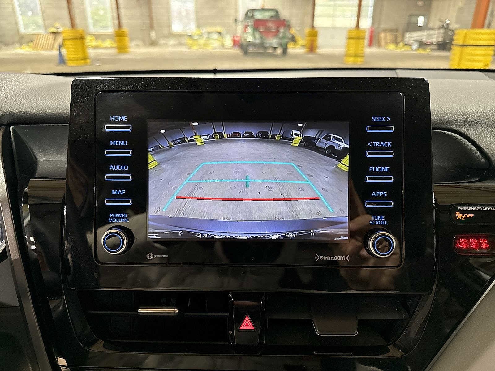 Thumbnail: 2021 Toyota Camry - 23