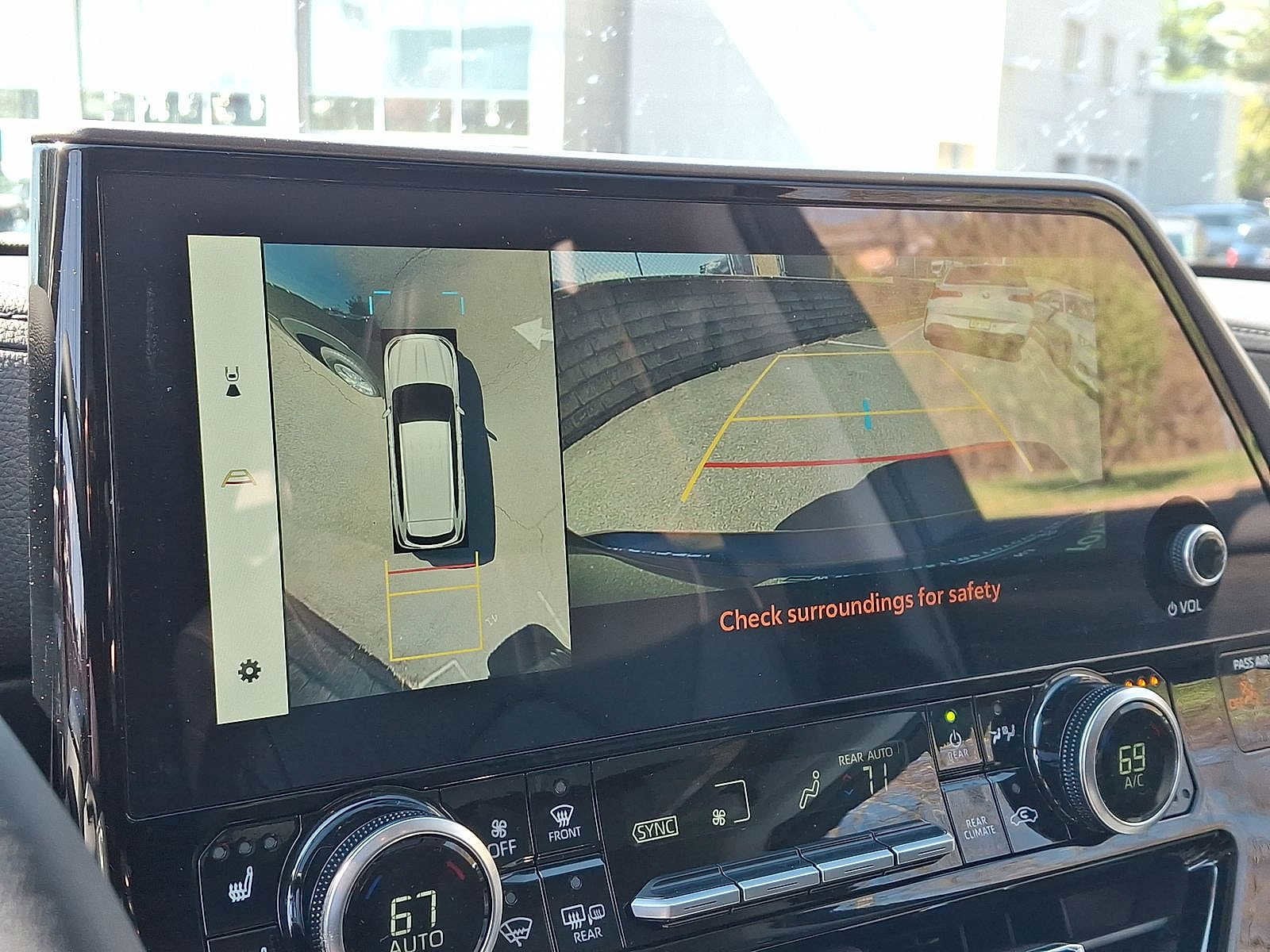 Thumbnail: 2026 Toyota Highlander - 15